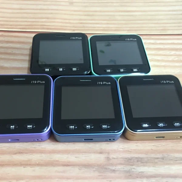 Téléphone portable i19 Plus avec curseur latéral rotatif à 90 °, téléphone portable, 2G, radio 101FM, lampe de poche, MP3 MP4, cartes EpiCards pour touristes, mini téléphone portable rotatif, 2.4" – Image 3